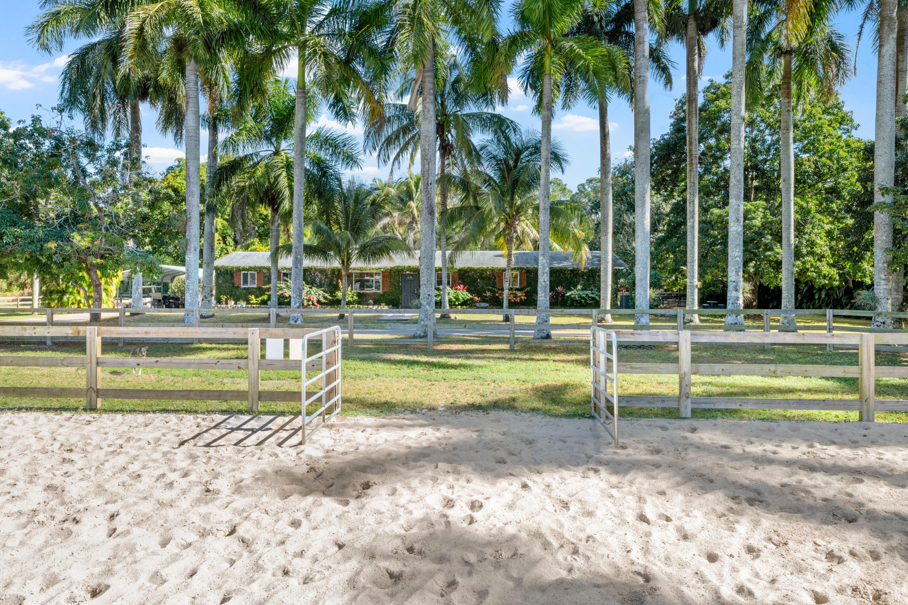 1068 D Road, Loxahatchee Groves