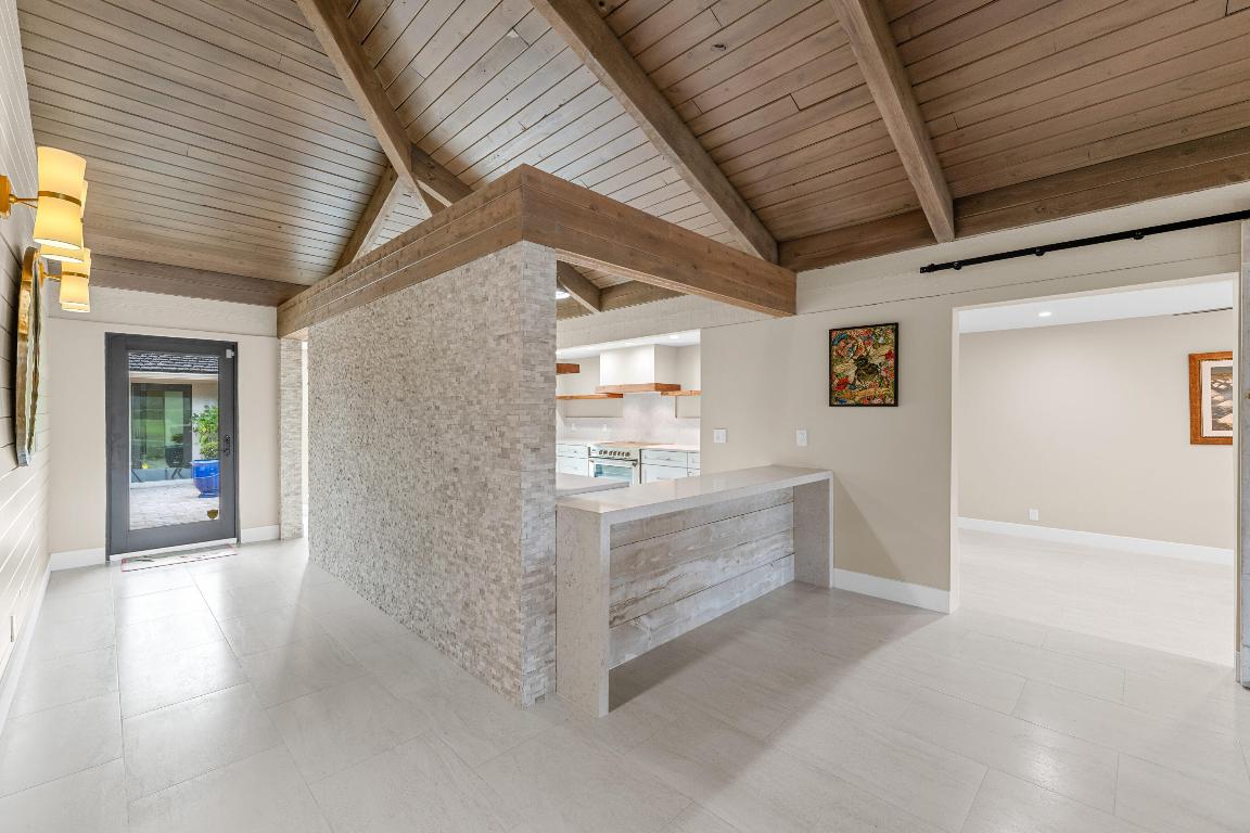 11683 Wimbledon Circle