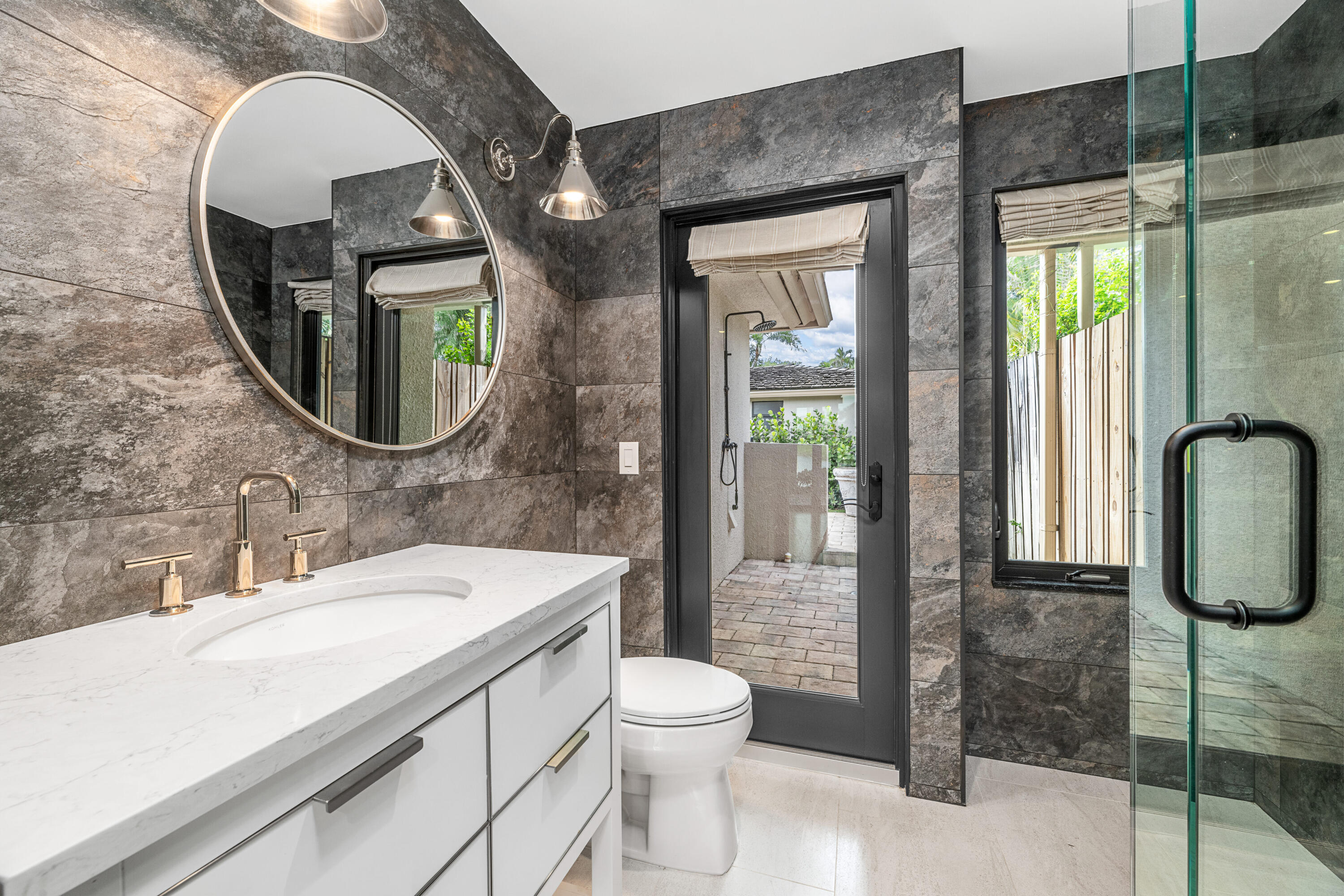 11683 Wimbledon Circle