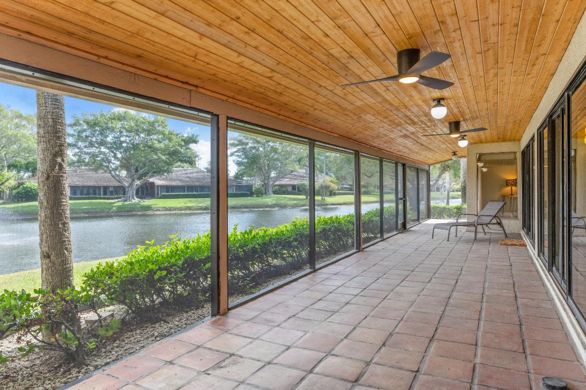 11683 Wimbledon Circle