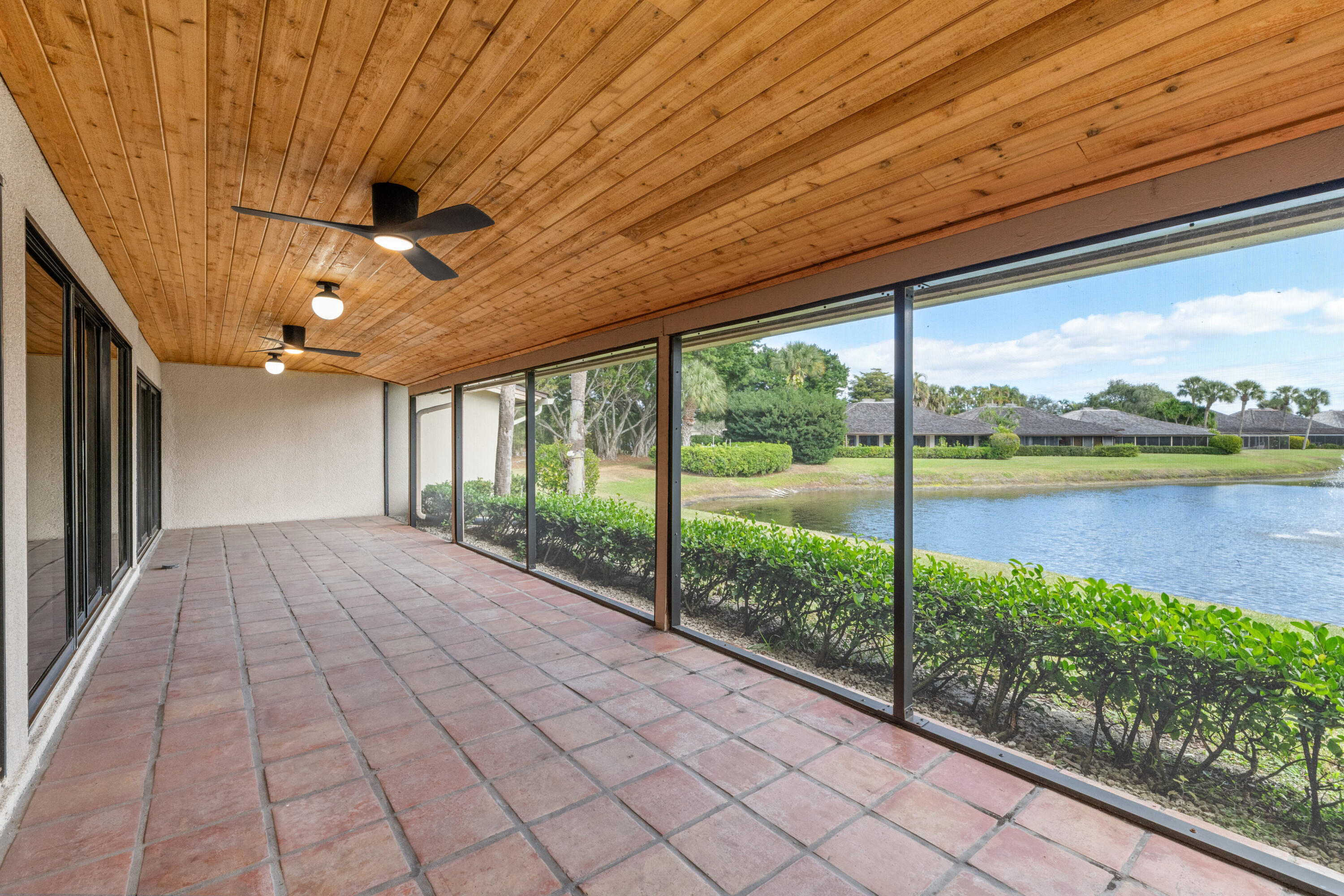 11683 Wimbledon Circle