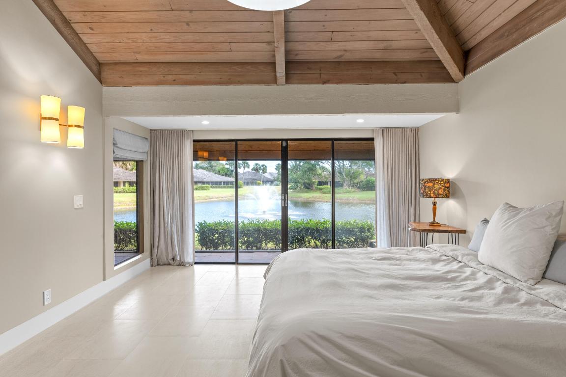 11683 Wimbledon Circle