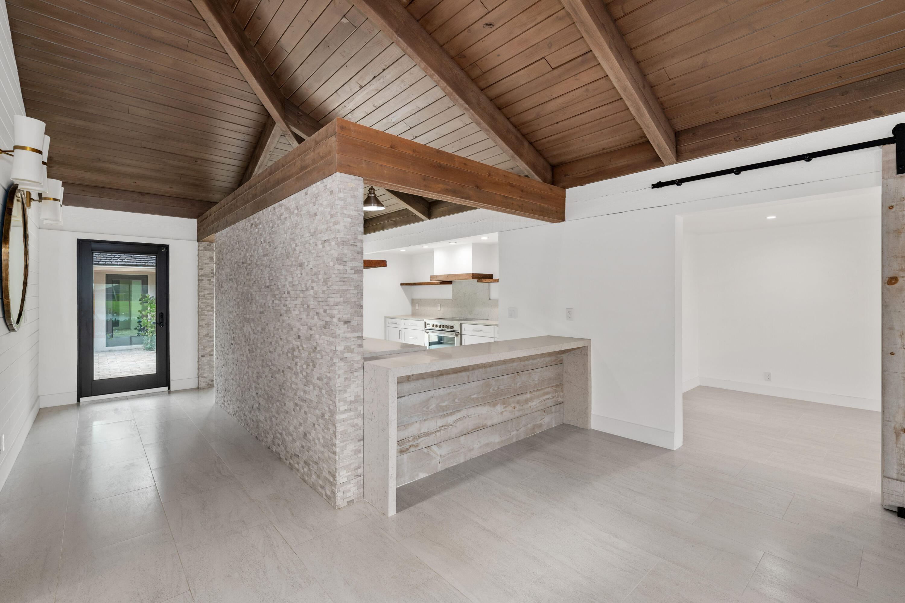 11683 Wimbledon Circle