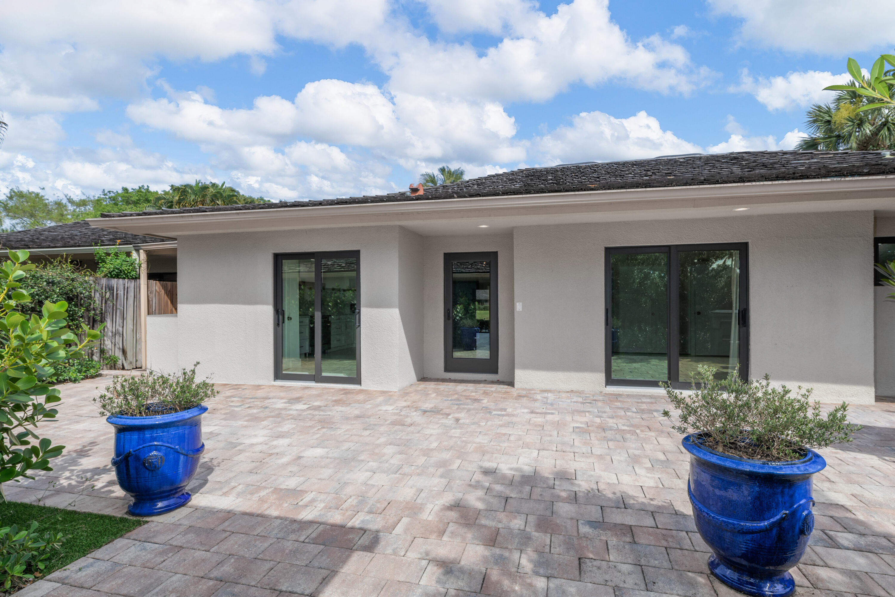 11683 Wimbledon Circle