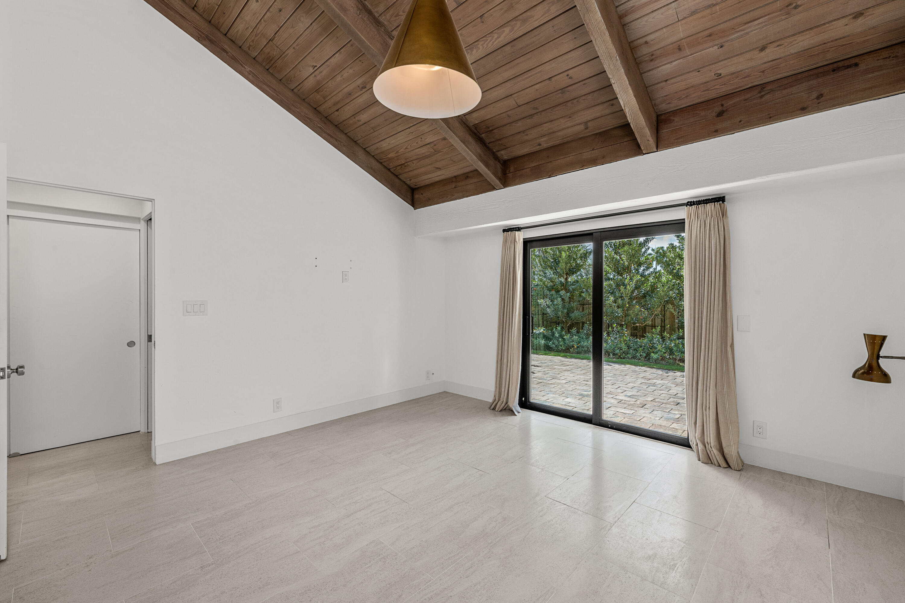 11683 Wimbledon Circle