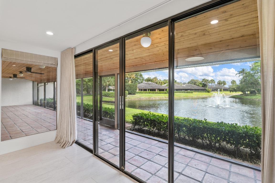 11683 Wimbledon Circle