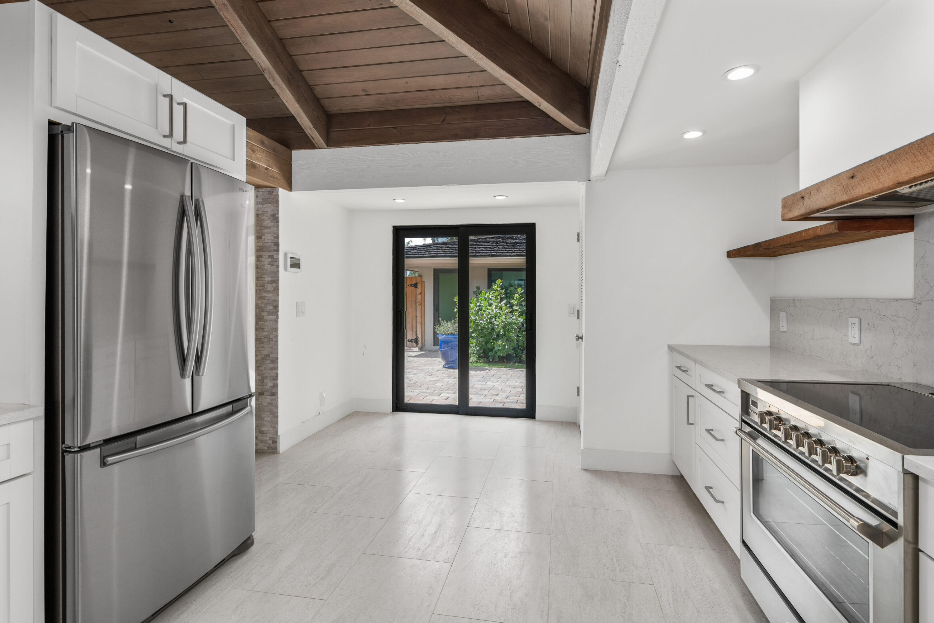 11683 Wimbledon Circle