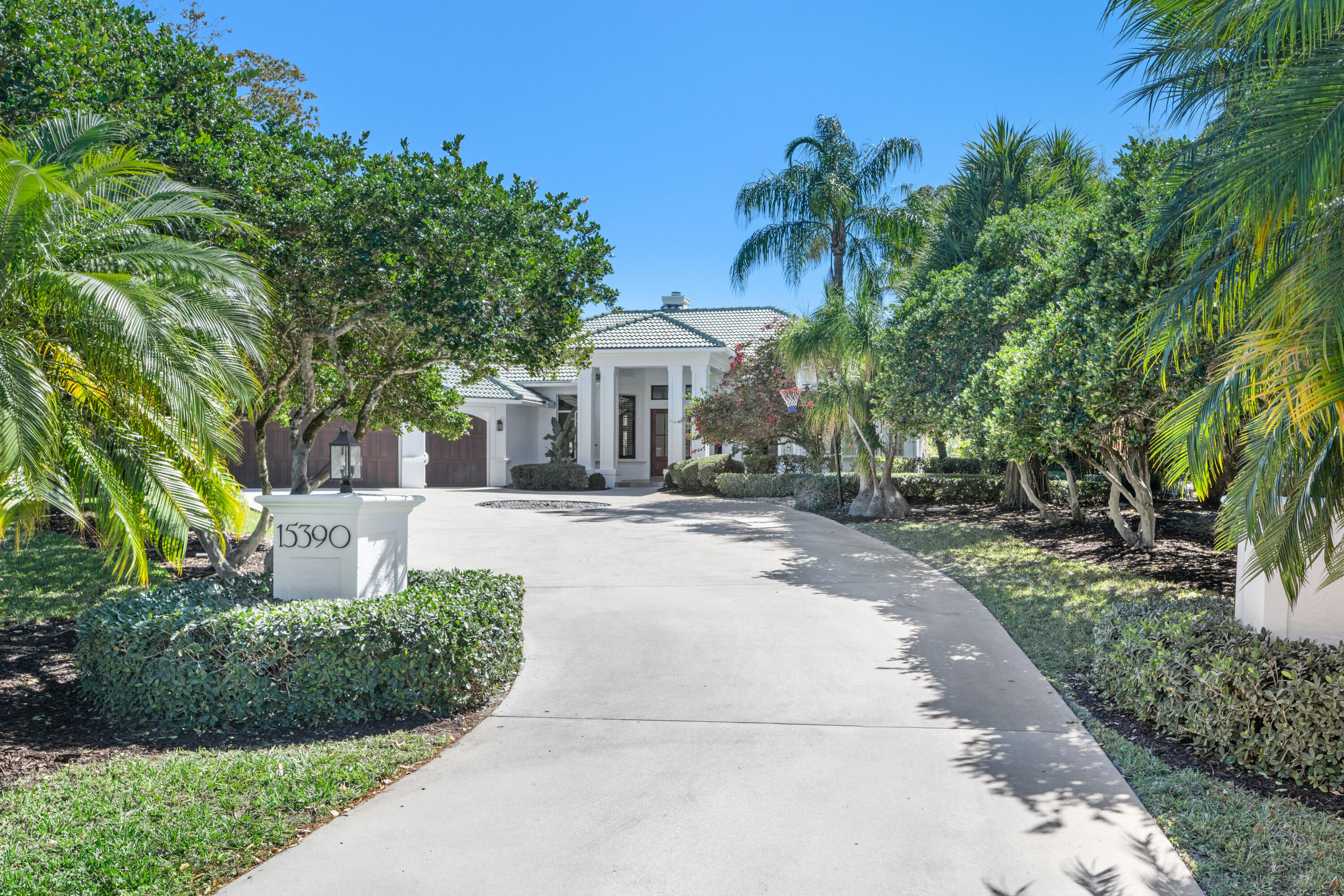 15390 Take Off Place