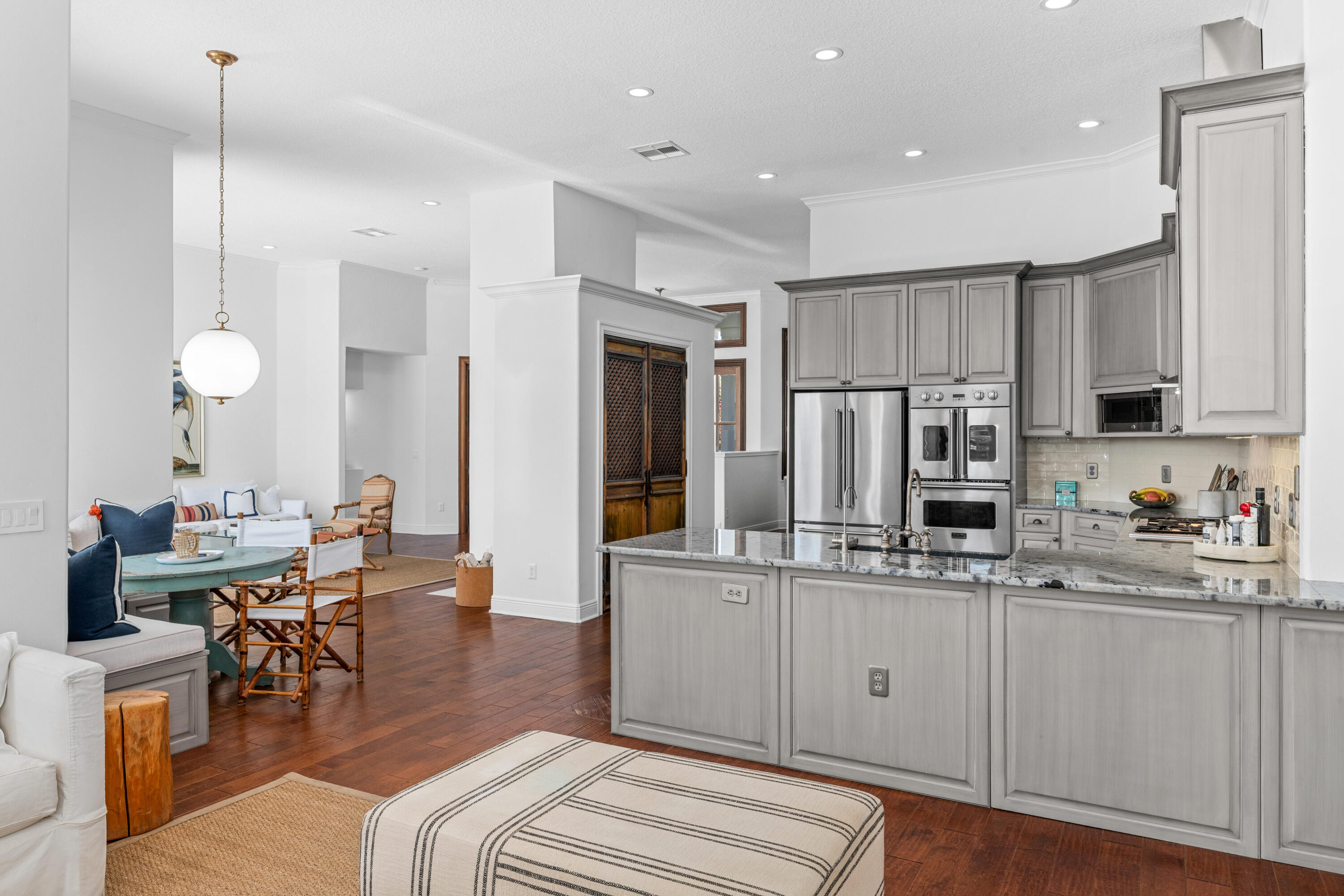 15390 Take Off Place