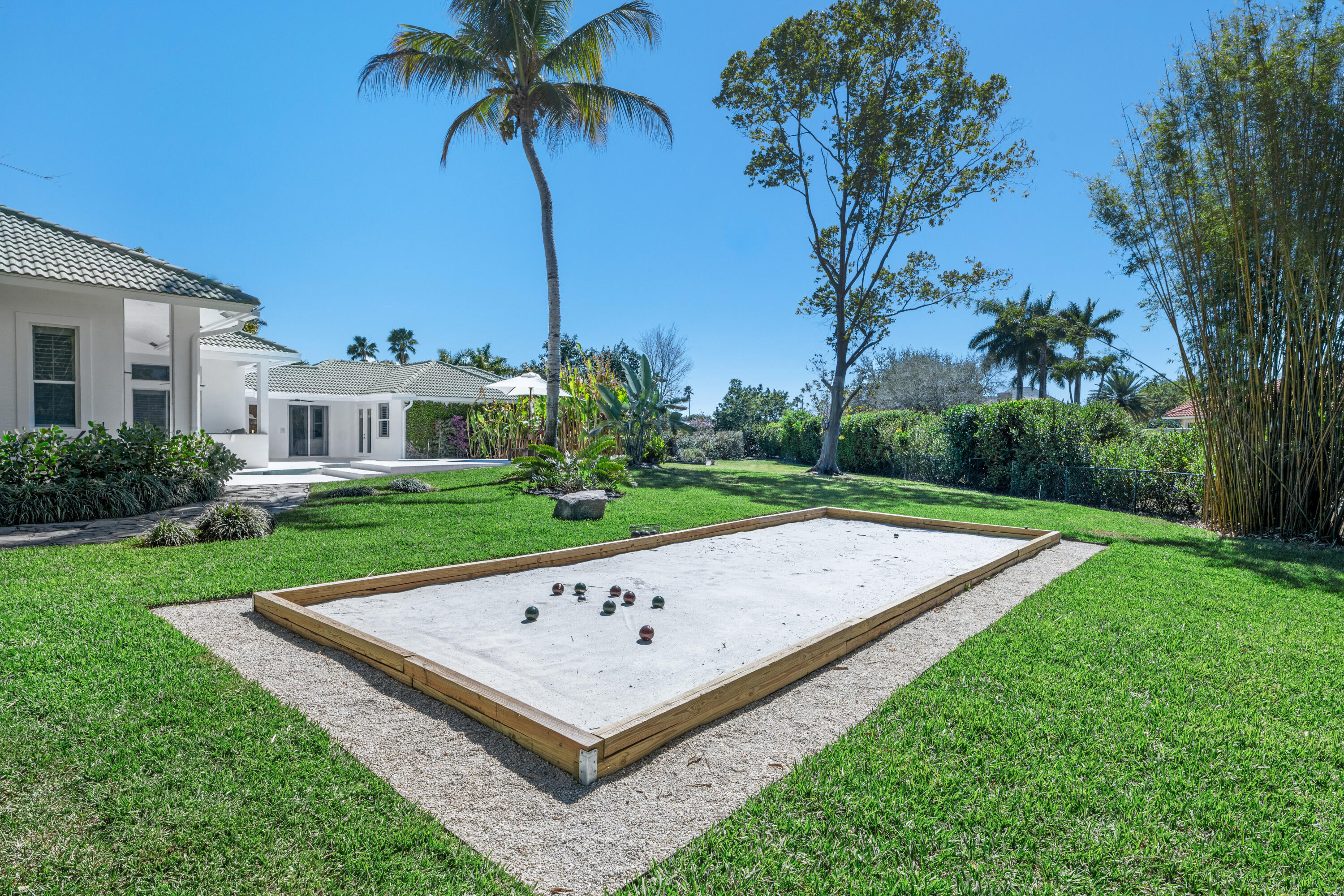 15390 Take Off Place