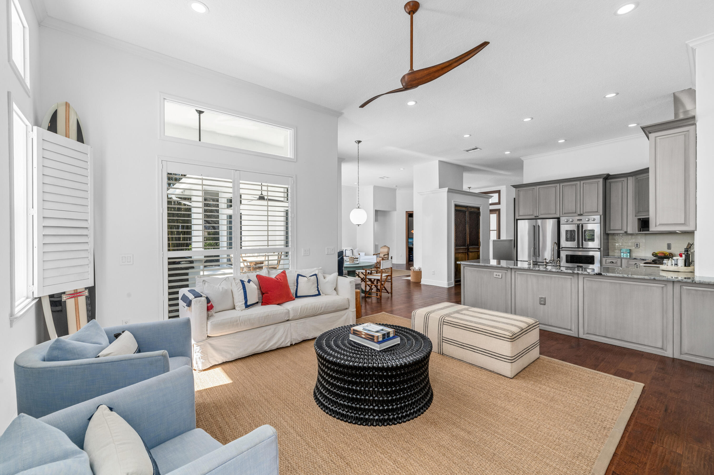 15390 Take Off Place