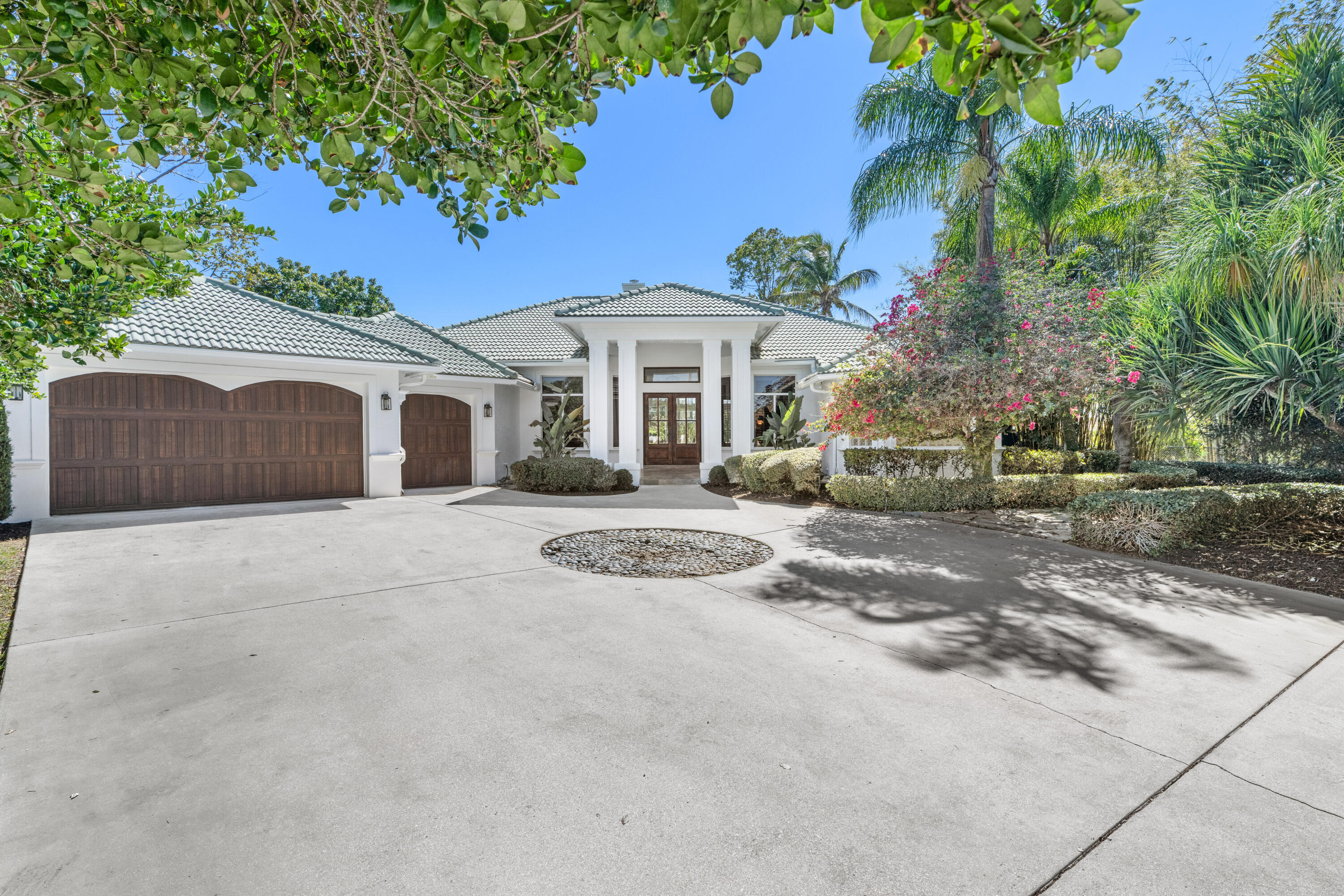 15390 Take Off Place