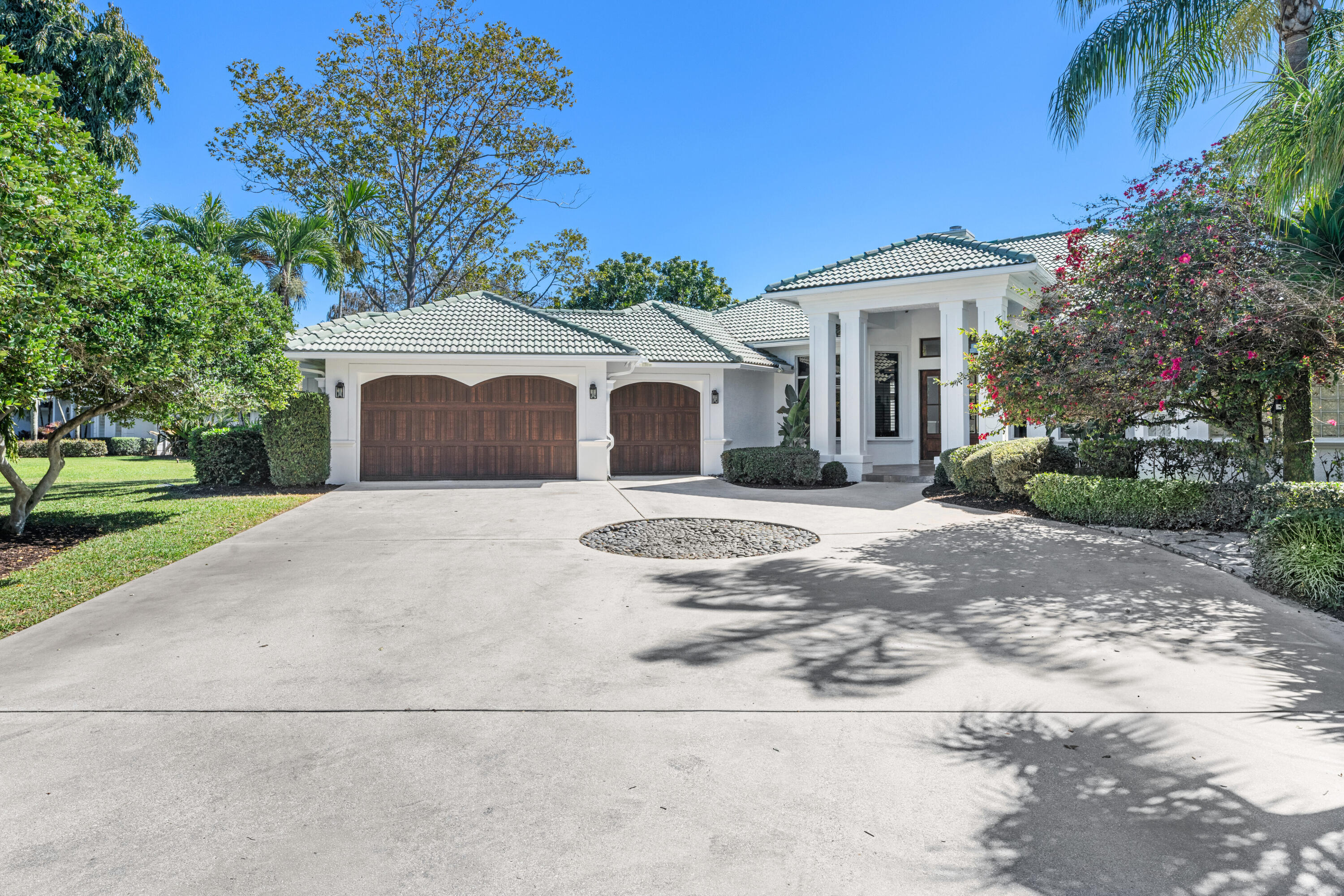 15390 Take Off Place