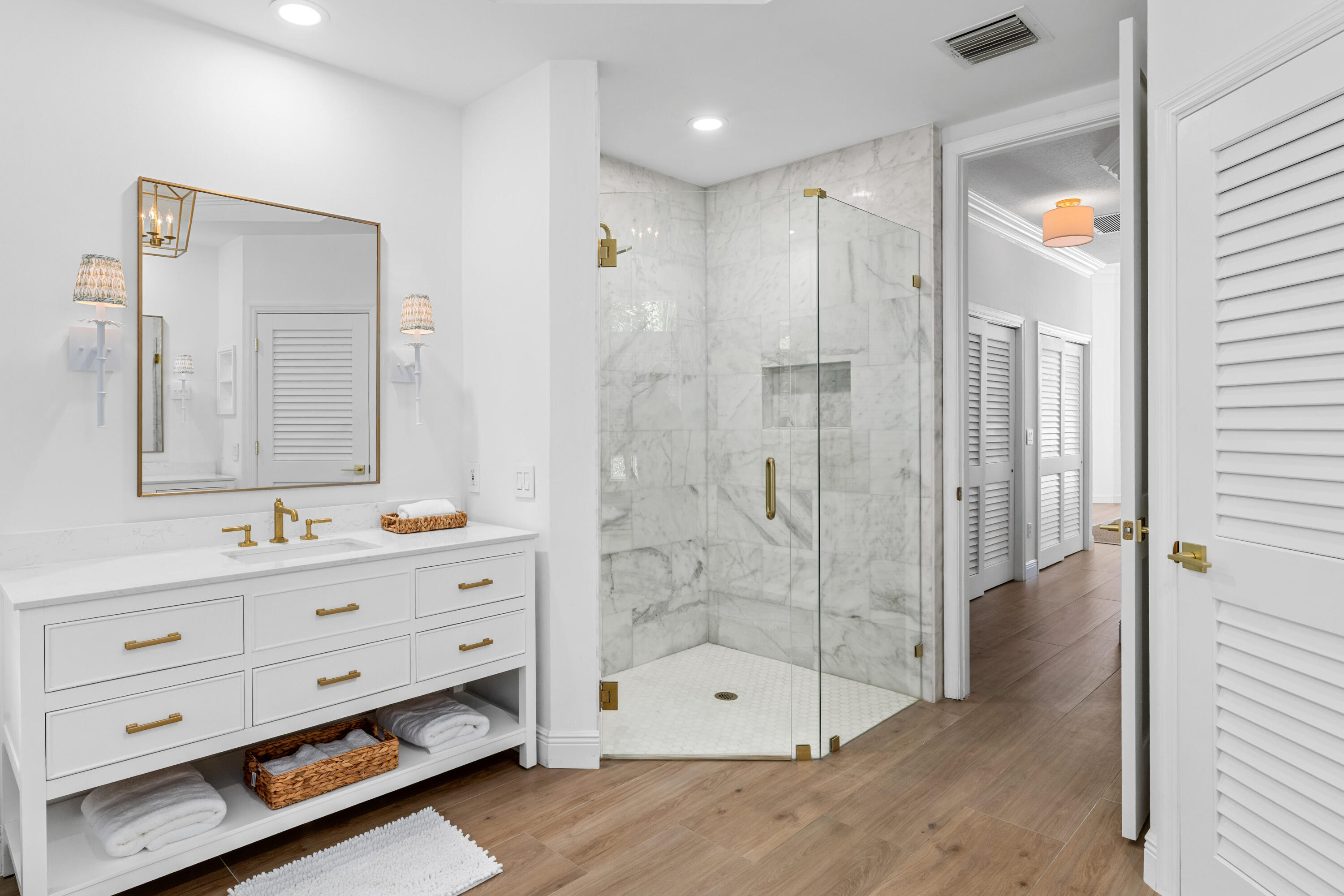 15390 Take Off Place