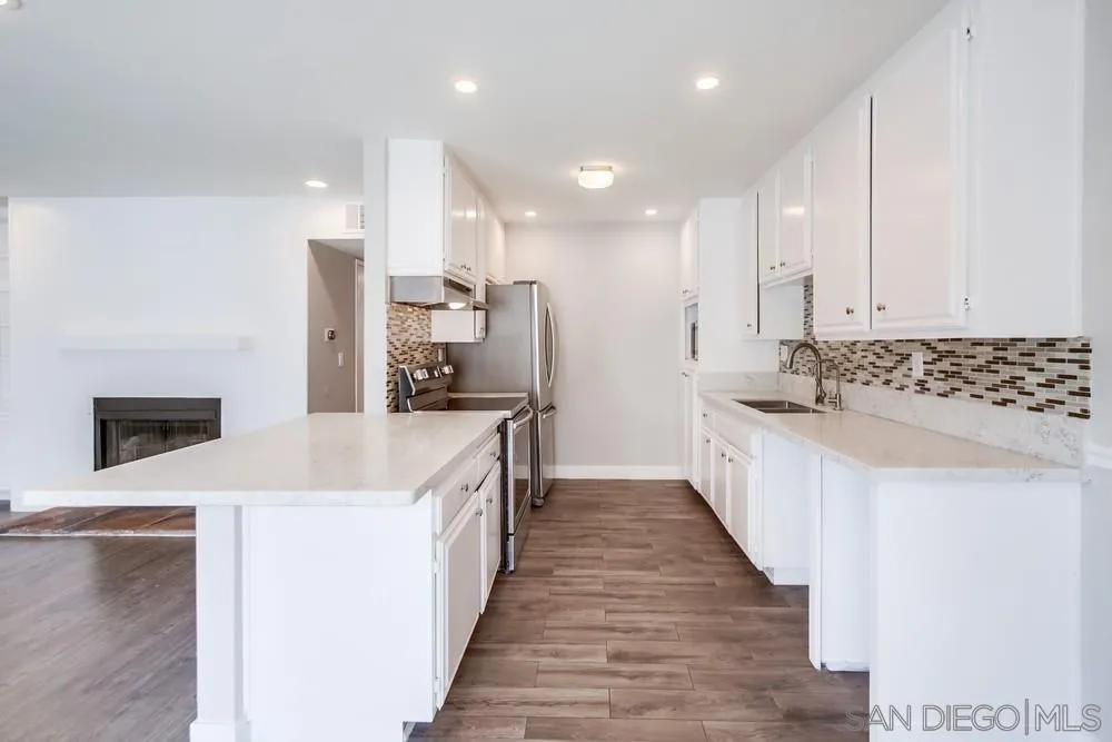 5025 Collwood Way Unit 27