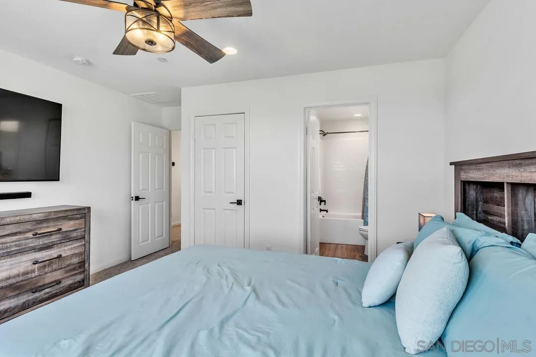 2811 Safflower