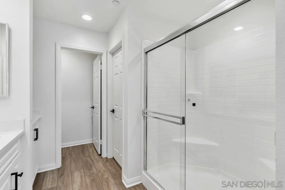 2811 Safflower