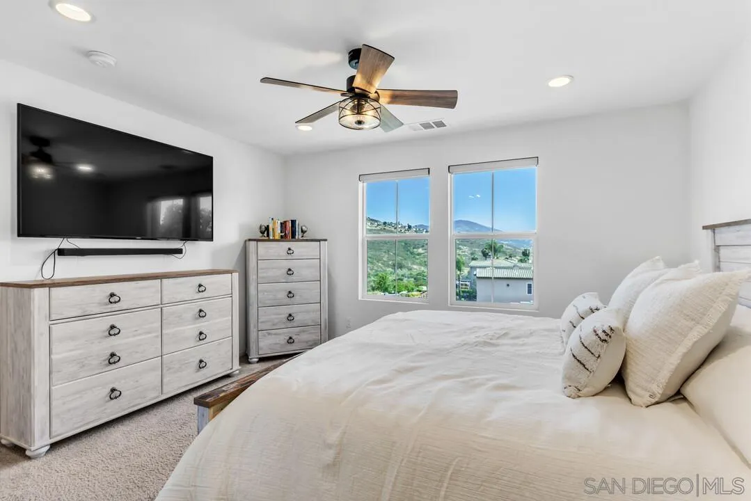 2811 Safflower