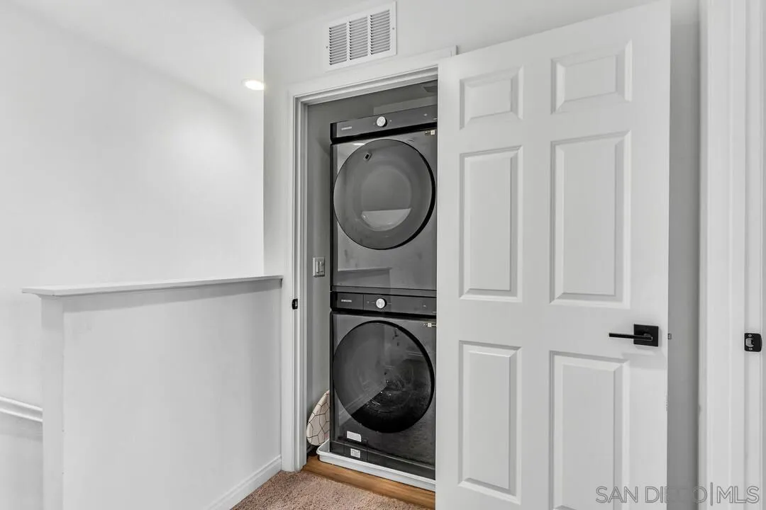 2811 Safflower