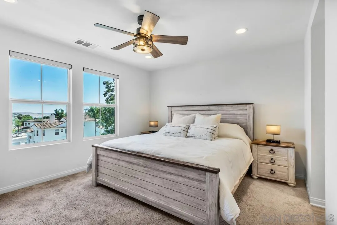 2811 Safflower
