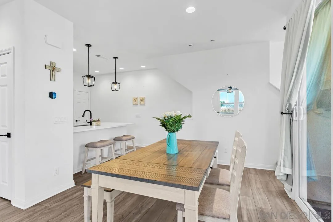 2811 Safflower