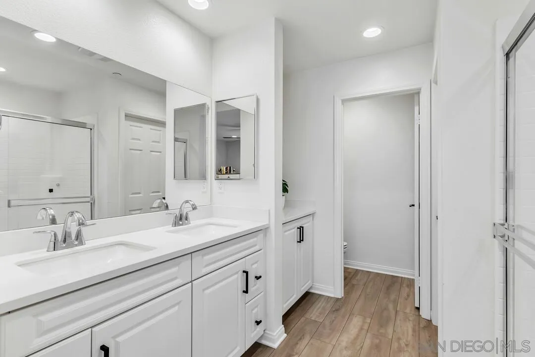 2811 Safflower