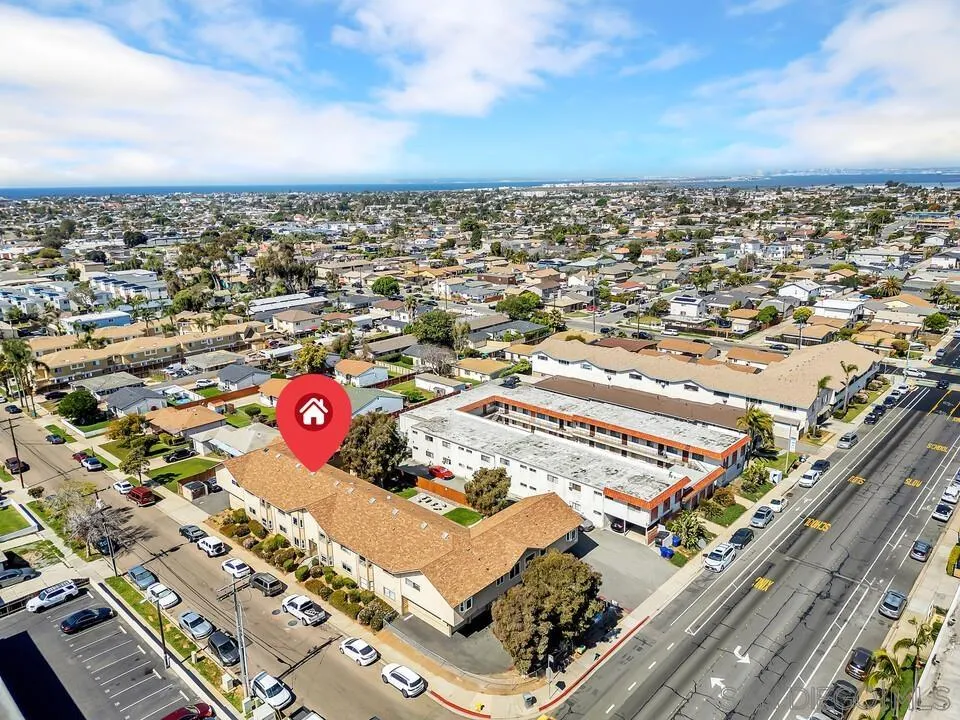 1290 Holly Ave
