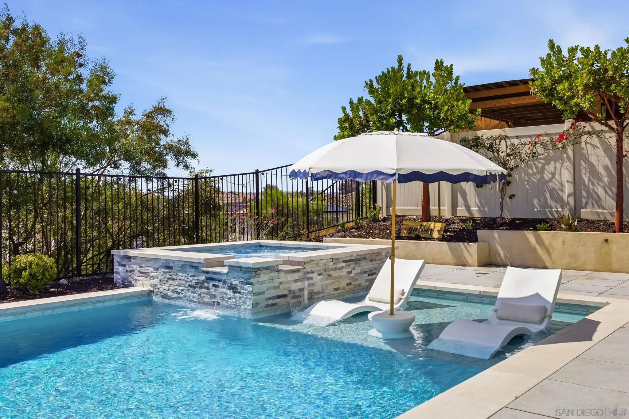8959 Hightail Drive