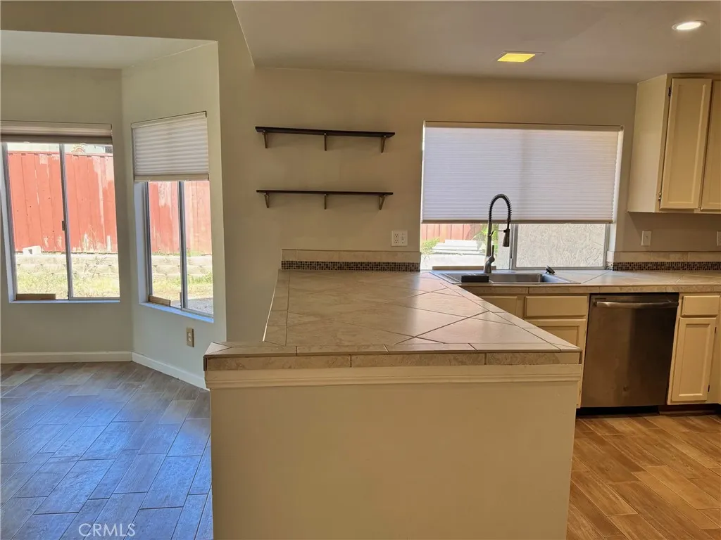 30628 Moontide Court