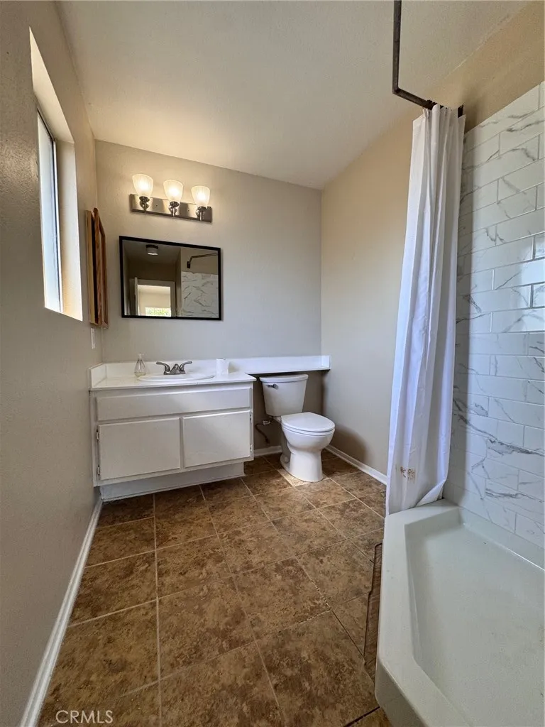 30628 Moontide Court