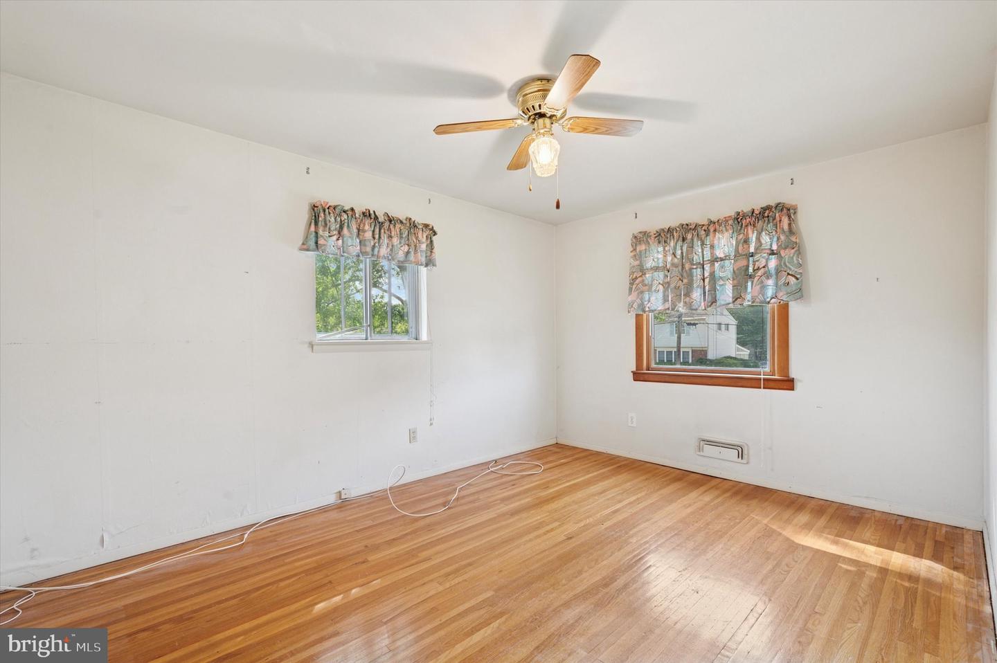 57 Cornell Dr