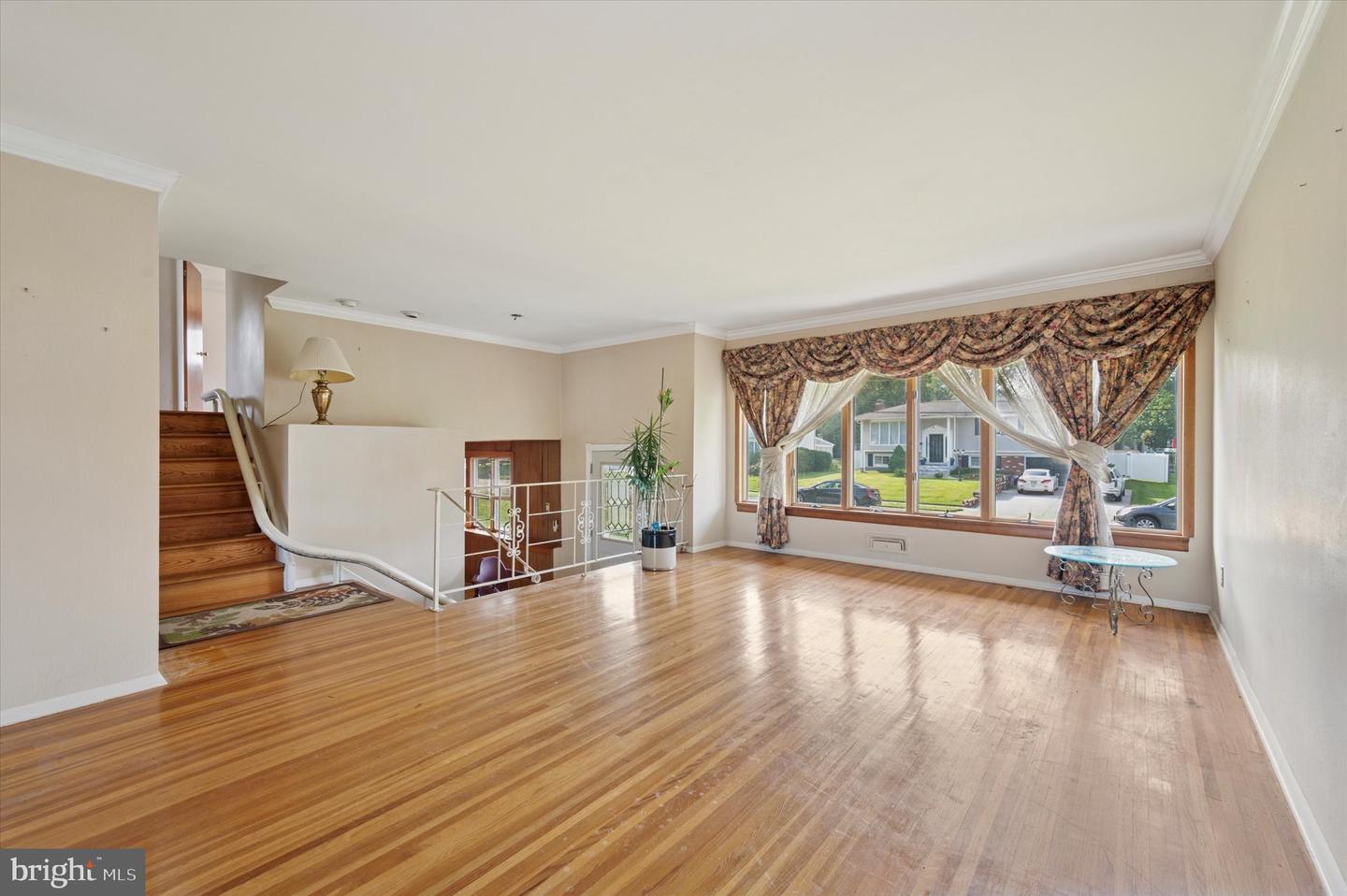 57 Cornell Dr