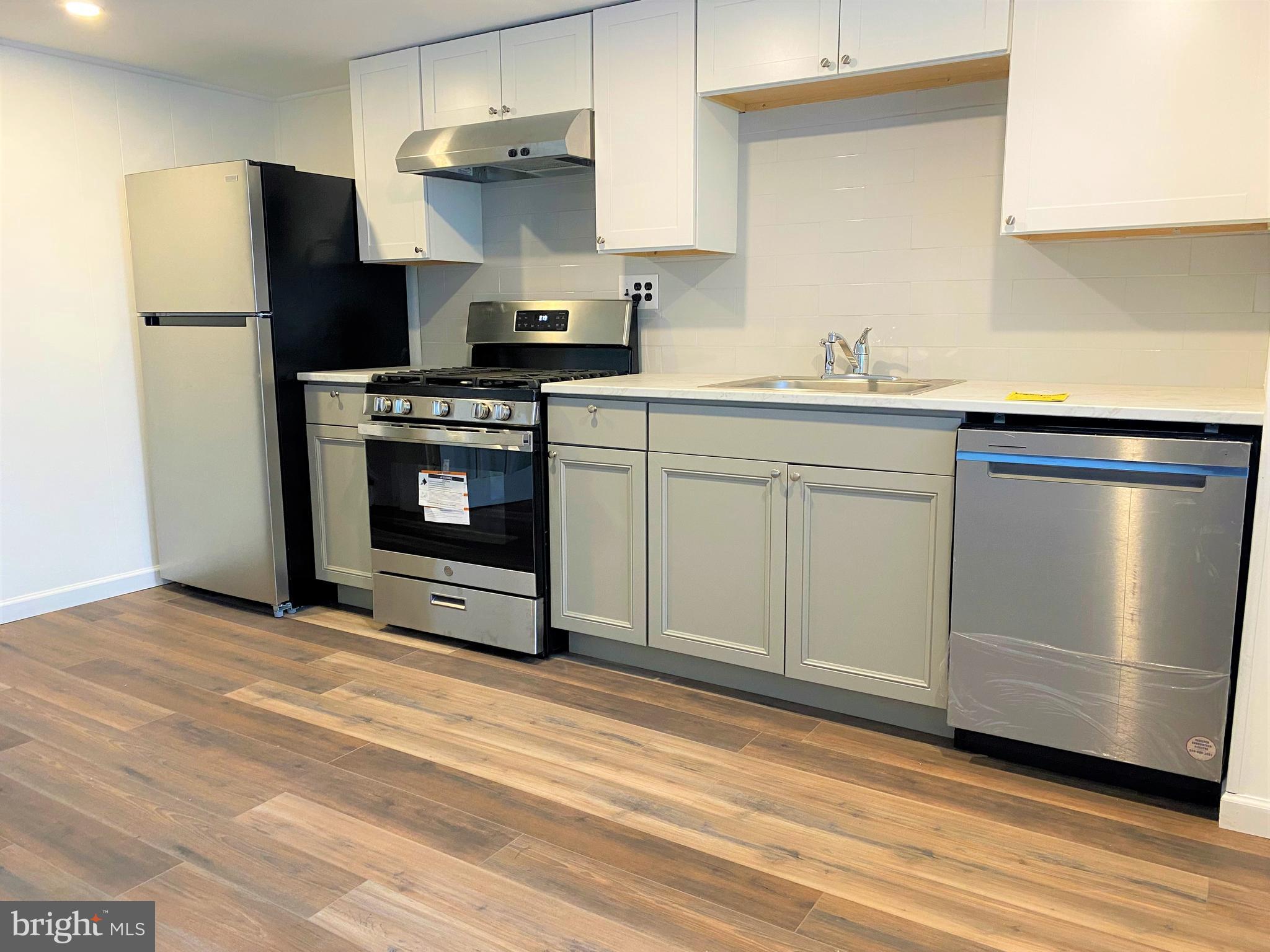 161 N 2nd St #2