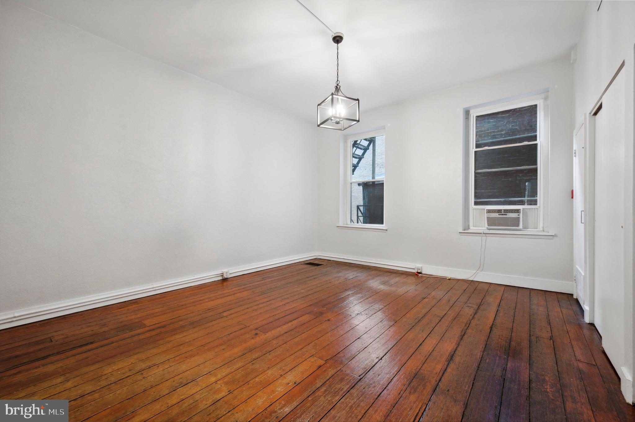 160-164 N 3rd St #162-2
