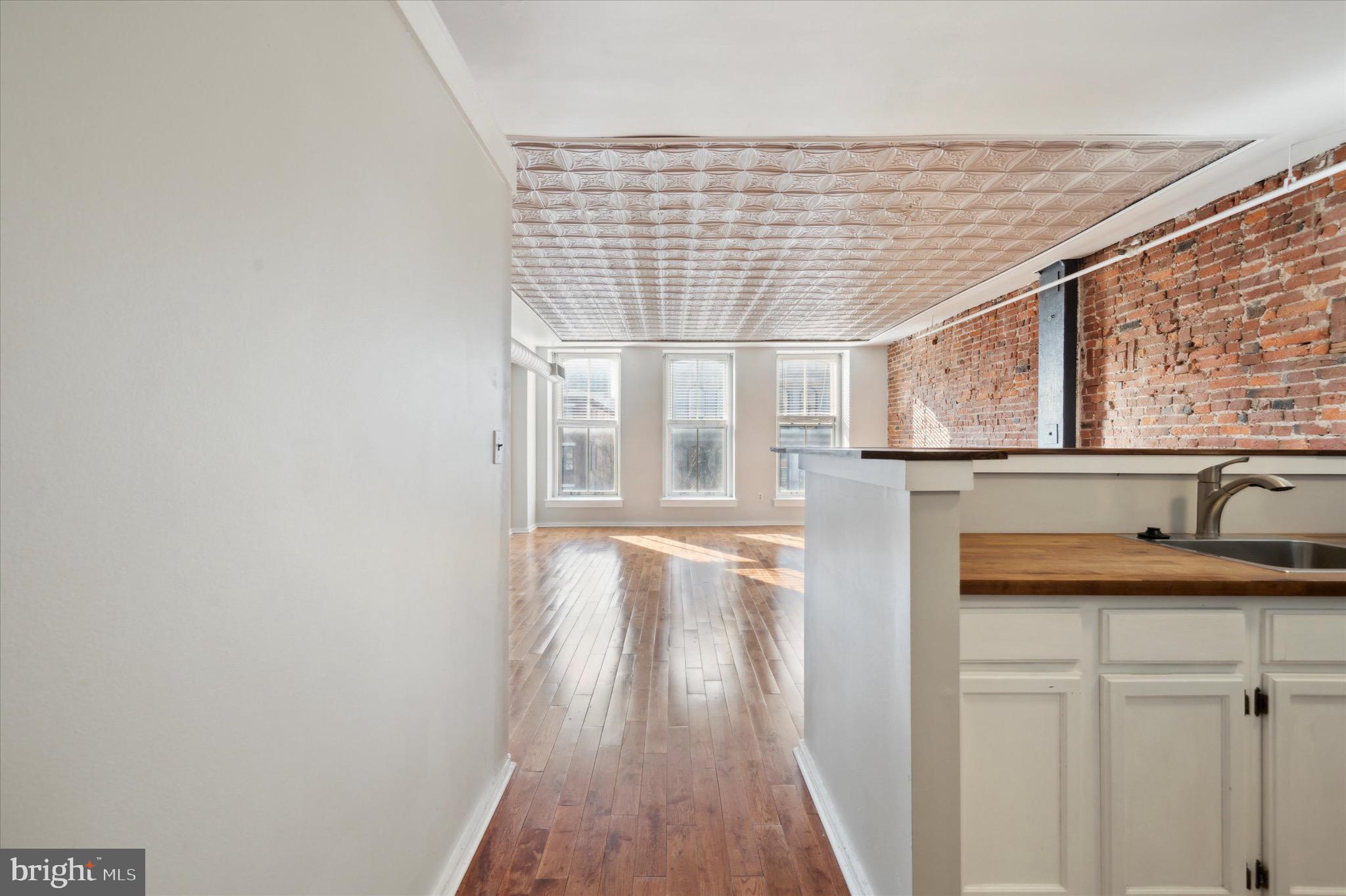 222 Church St #2d