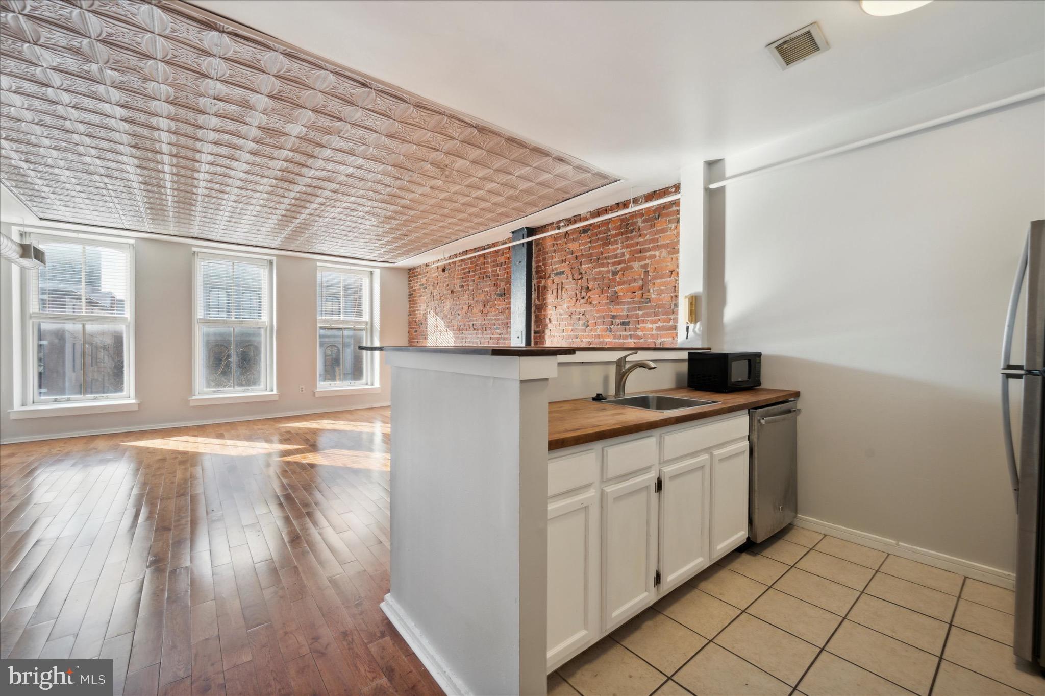 222 Church St #2d