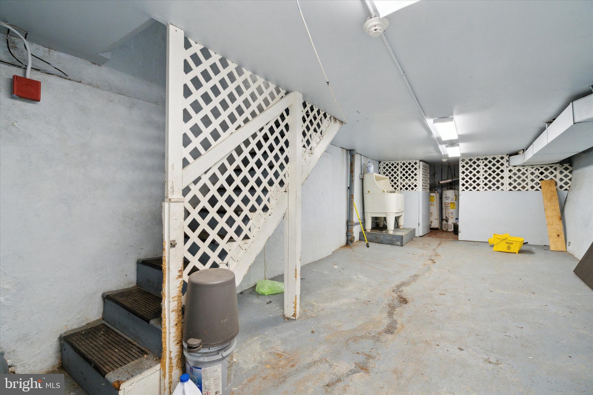 48 S 3rd St