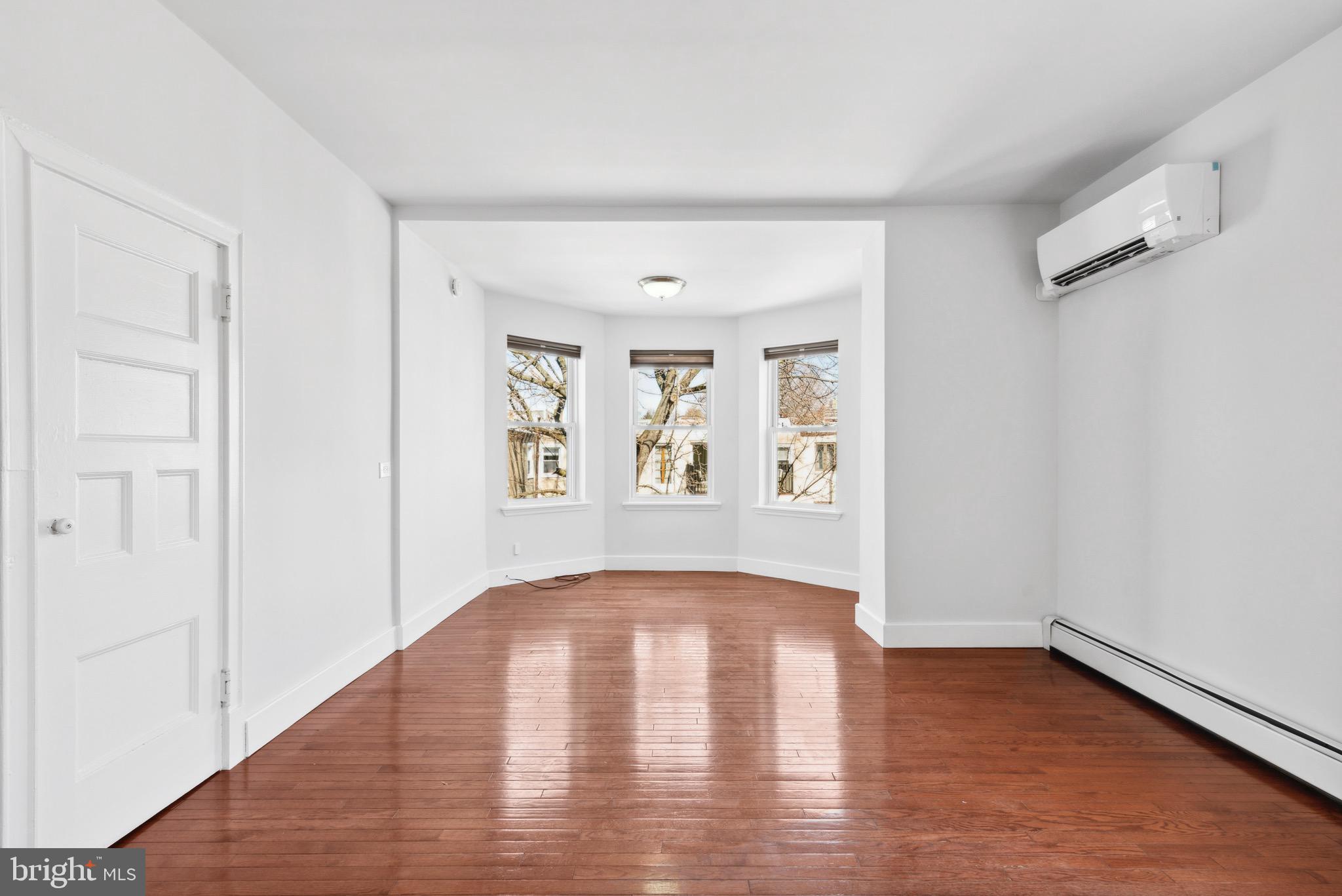 2029 SPRING GARDEN ST #3R