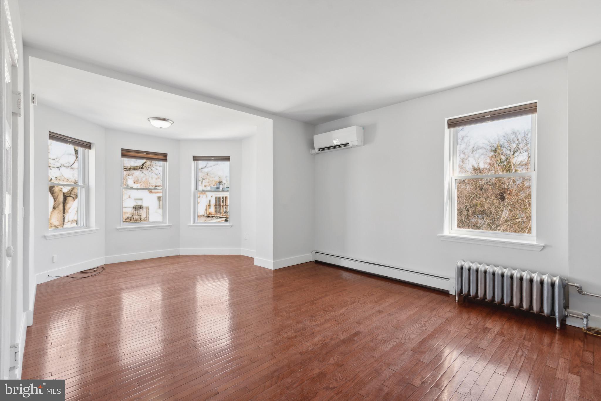 2029 SPRING GARDEN ST #3R