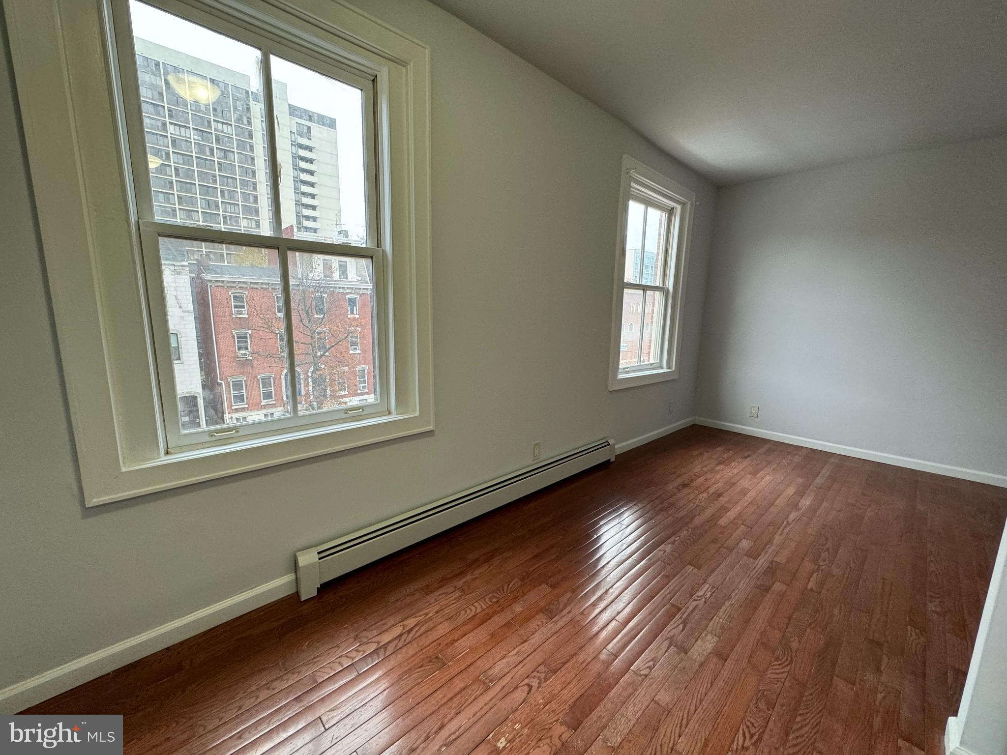 2029 Spring Garden St #3f
