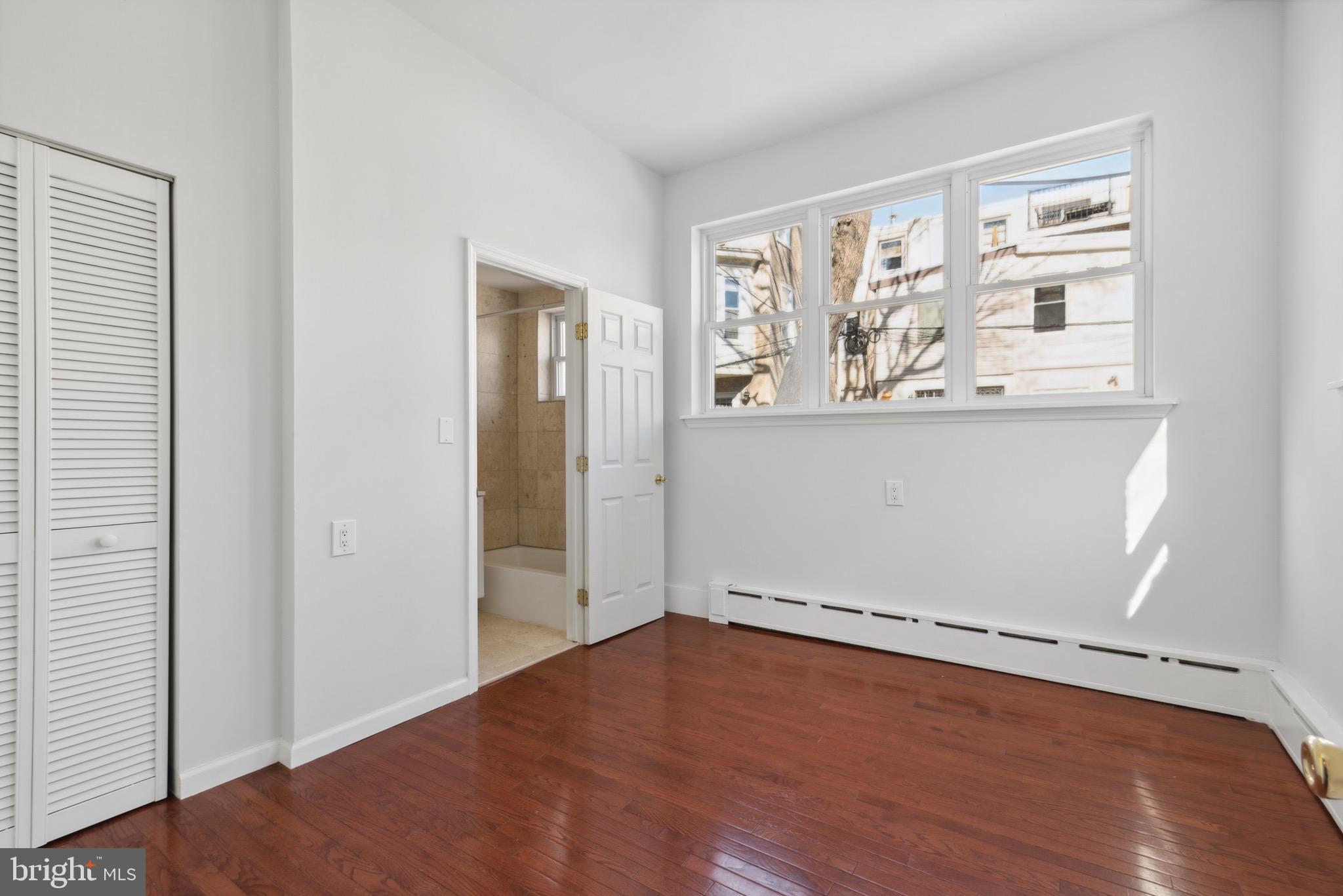 2029 SPRING GARDEN ST #1R