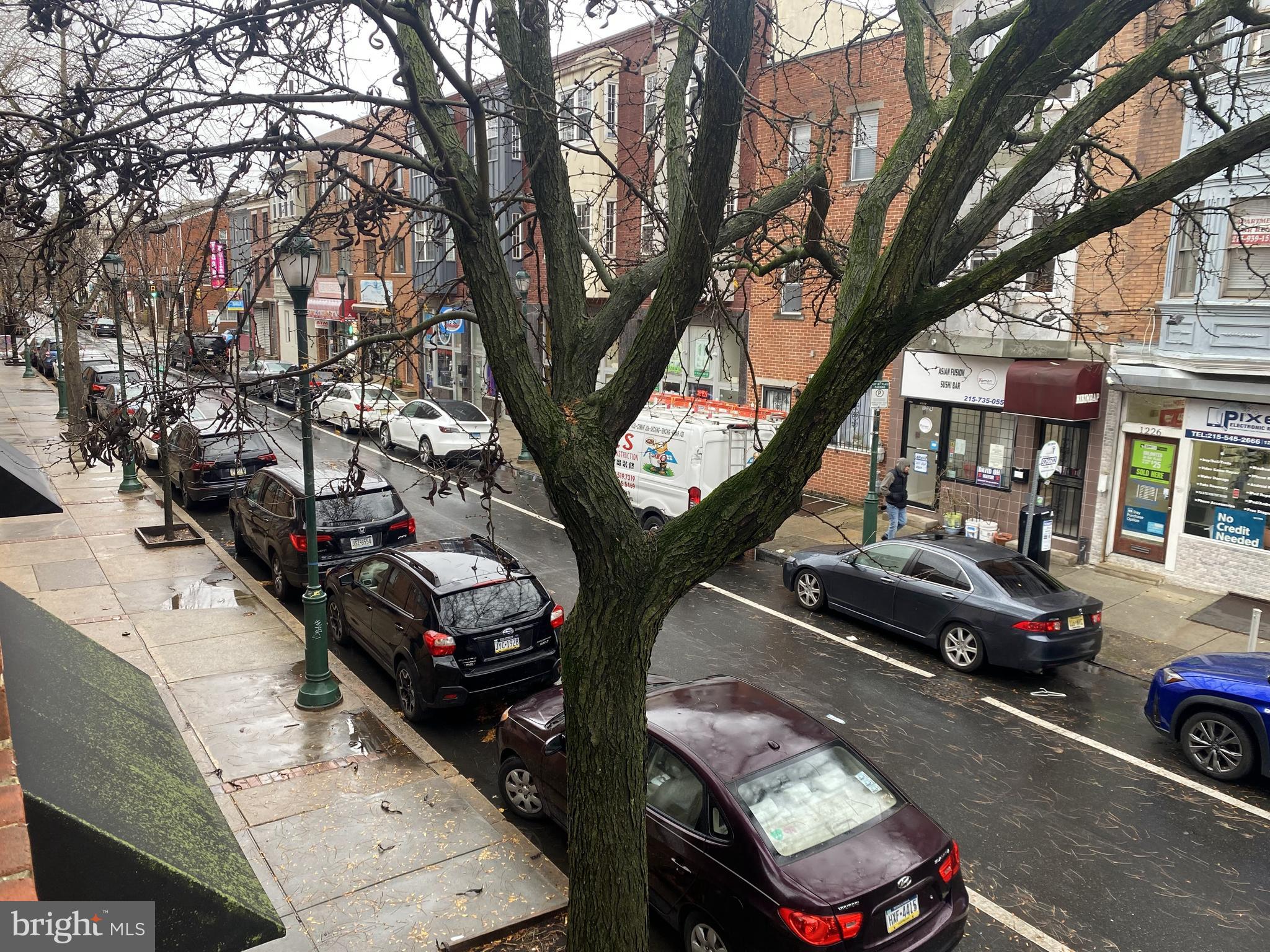 1221-29 South St #1221b
