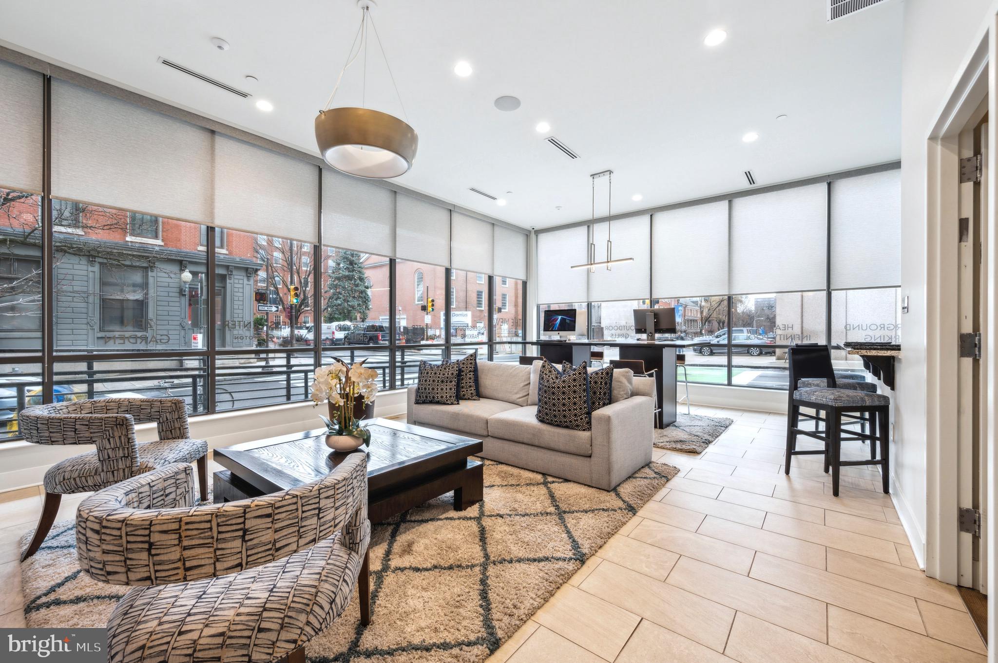 401 Race St #120