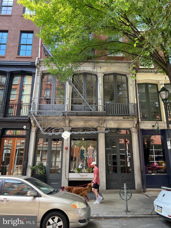 124 N 3rd St
