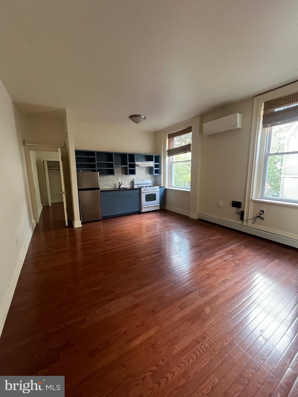 2029 SPRING GARDEN ST #2R