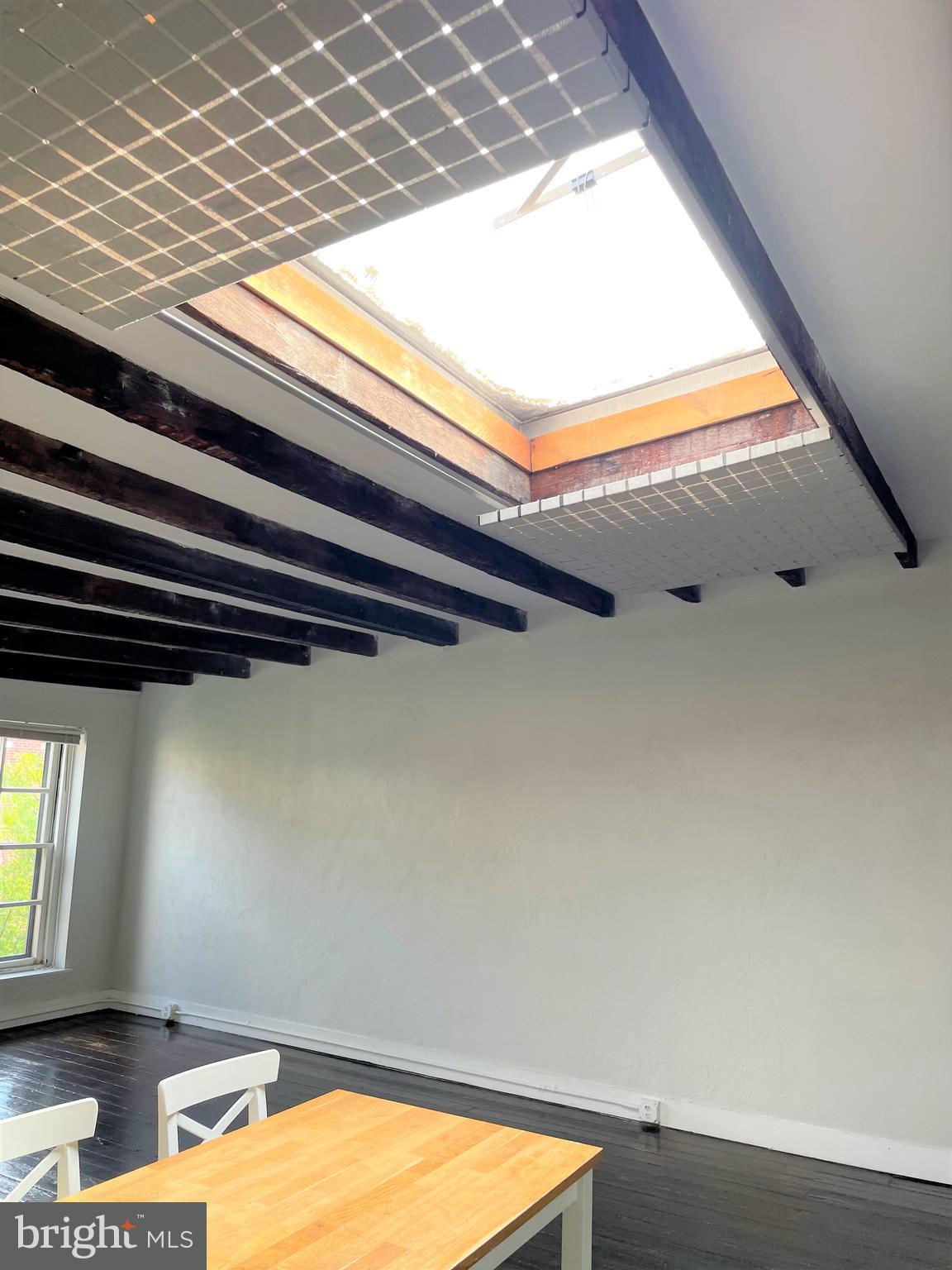 160-164 N 3RD ST #160-3R