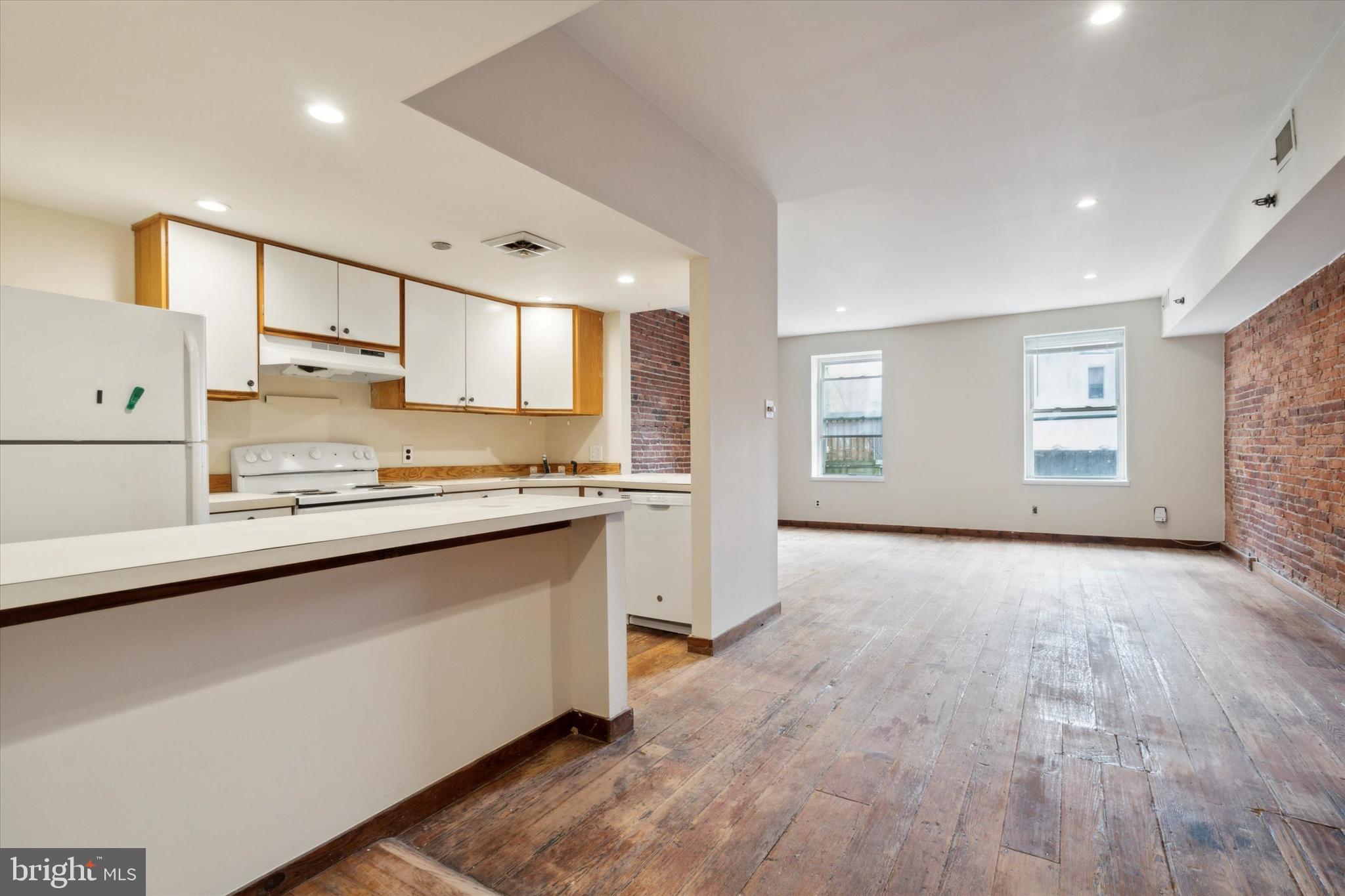 21 N 3RD ST #3B