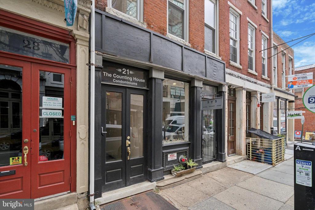 21 N 3RD ST #2A