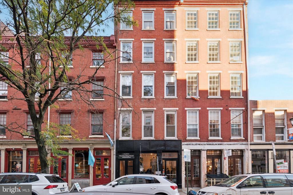 21 N 3RD ST #2A