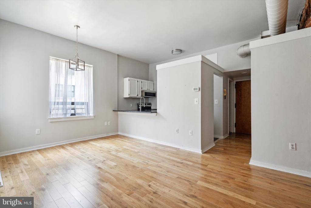 222 CHURCH ST #4C